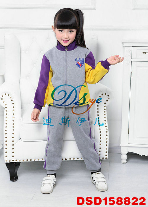 DSD158822 冬季運動服